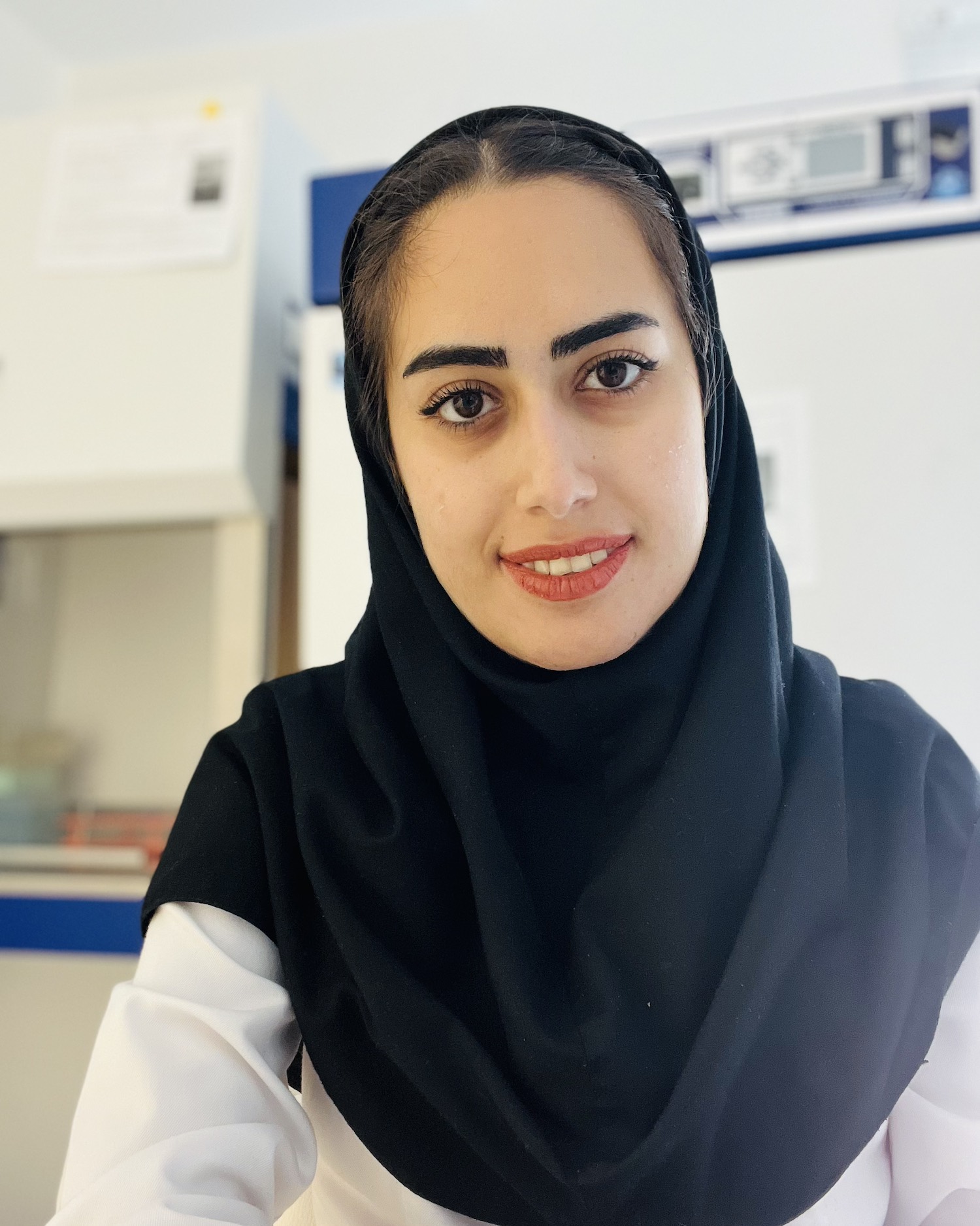 parisa shams.jpg